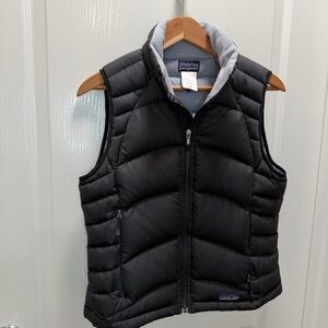 Women's Patagonia Goosedown Black Puffer Vest Size S